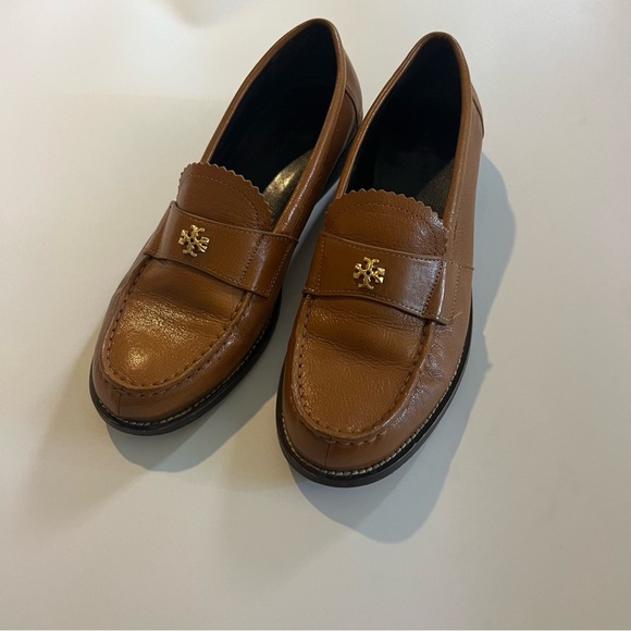 Tory Burch
Classic leather loafers - Picture 3 of 9